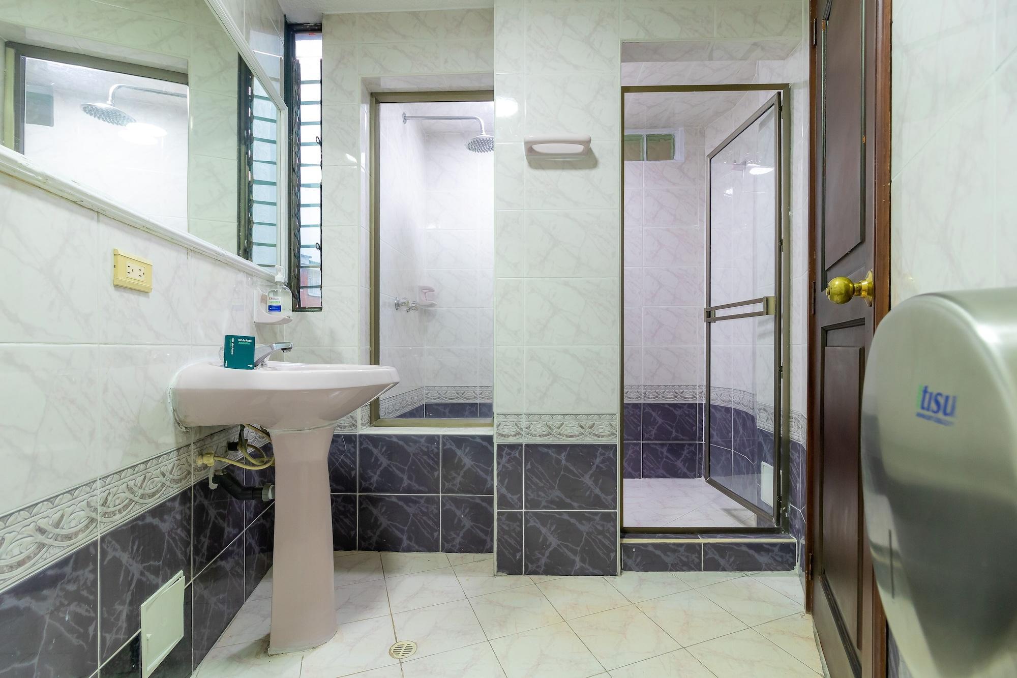 Hotel Ayenda Normandy Bogotá Zewnętrze zdjęcie
