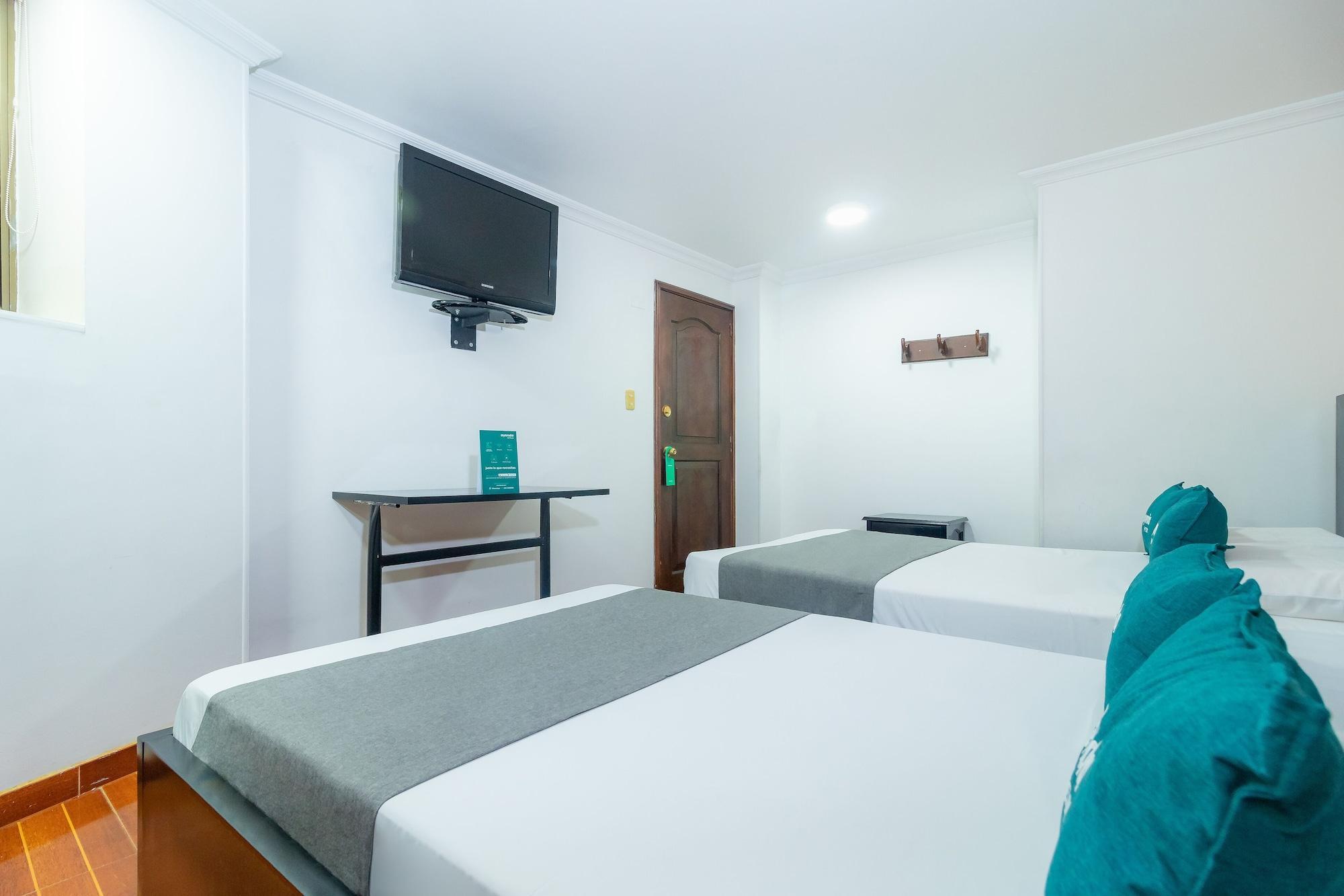 Hotel Ayenda Normandy Bogotá Zewnętrze zdjęcie